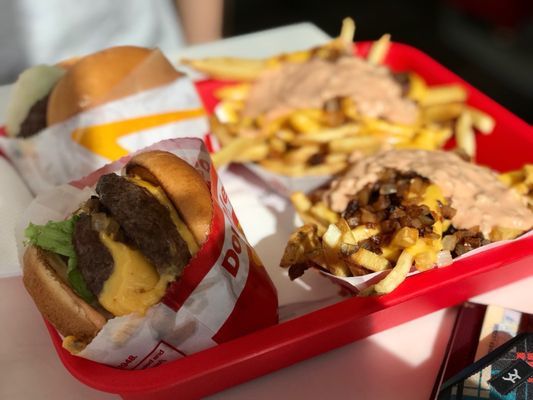 Restaurants In-N-Out Burger