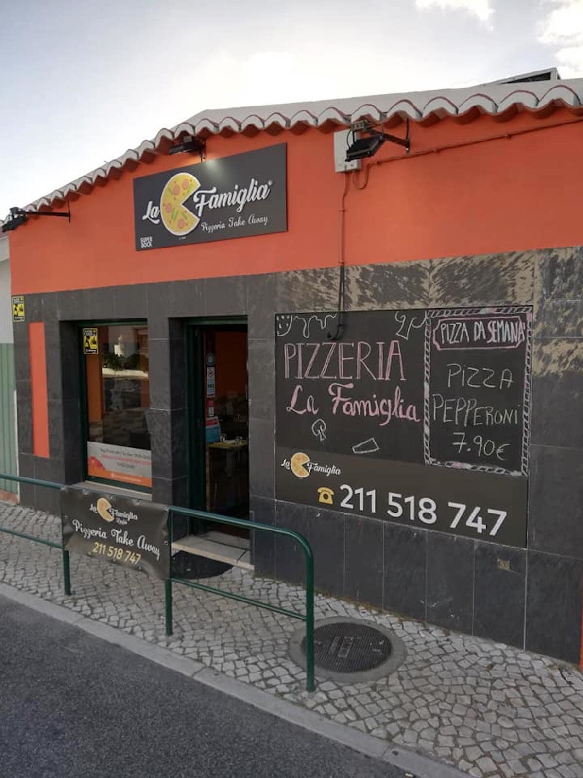 Restaurants Pizzaria La Famiglia