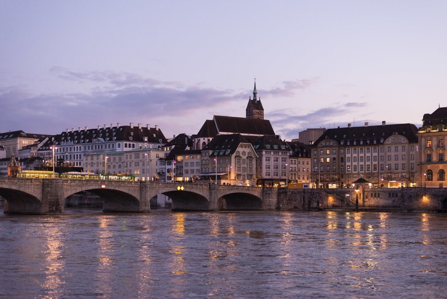 Places Middle Bridge, Basel