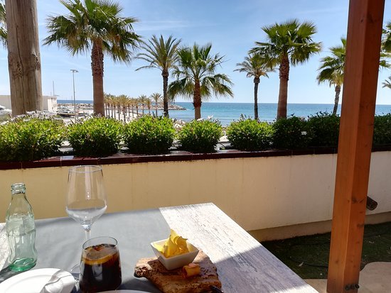 Restaurants LB21