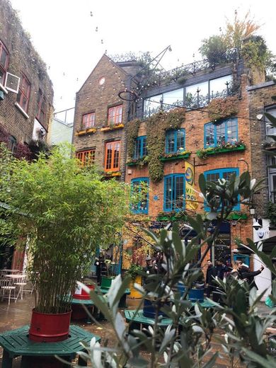 Neal's Yard