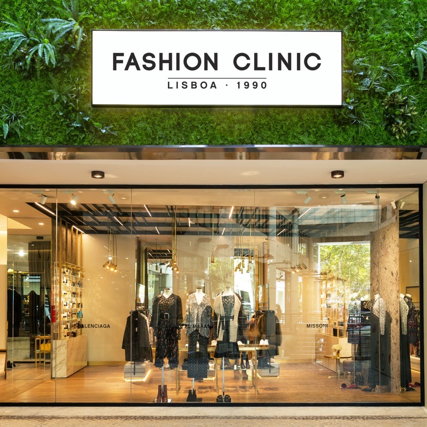 Lugar Fashion Clinic Woman