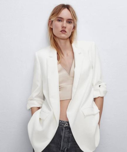 Producto Blazer branco ZARA