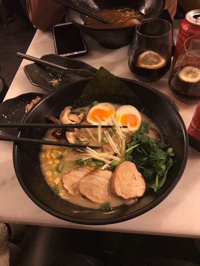 Restaurantes KOPPU RAMEN + IZAKAYA