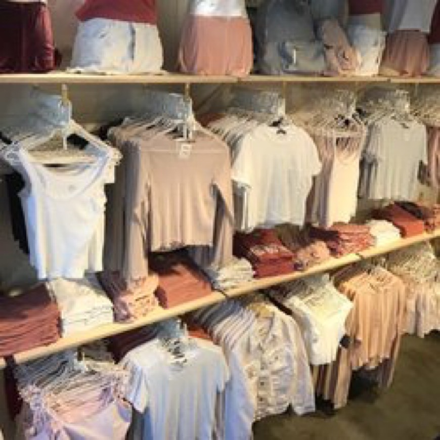 Lugar Brandy Melville