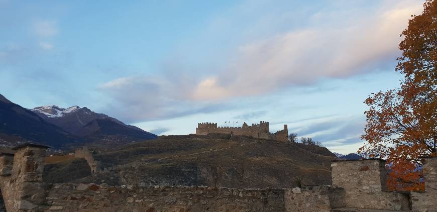 Lugares Château de Tourbillon