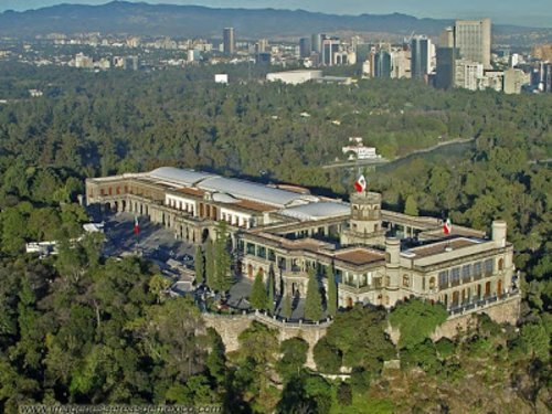 Place Chapultepec Castle