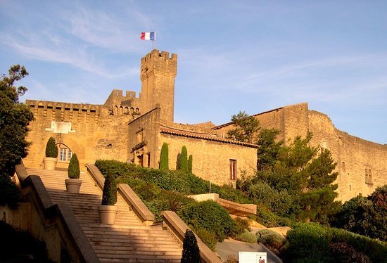 Lugar Château de l'Empéri