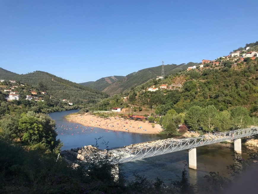 Place Praia fluvial de Coimbra