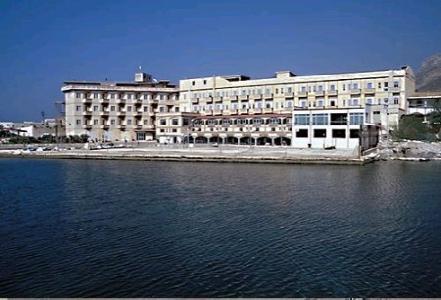 Lugar Hotel Tirreno