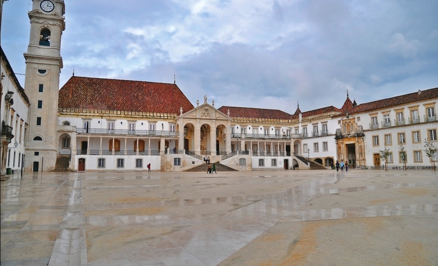 Lugar University of Coimbra