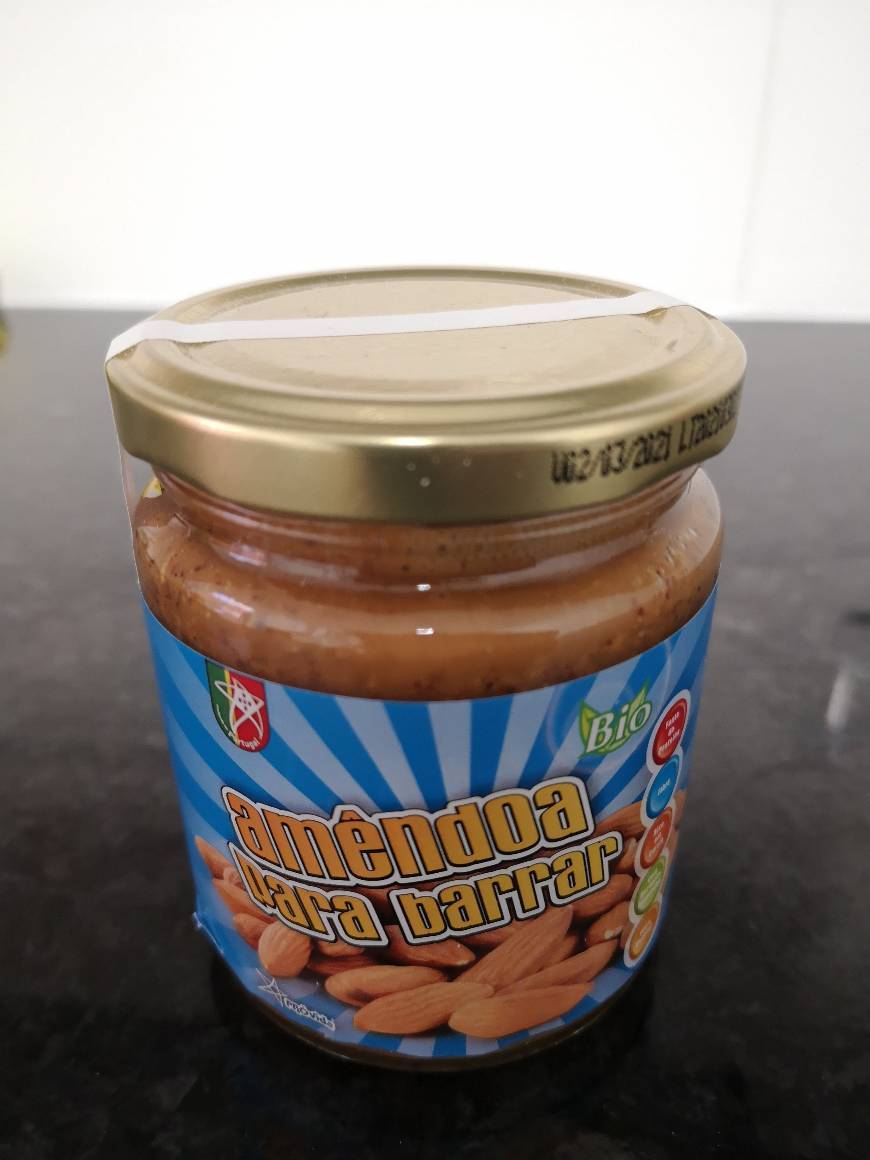 Manteiga de amêndoa para barrar 