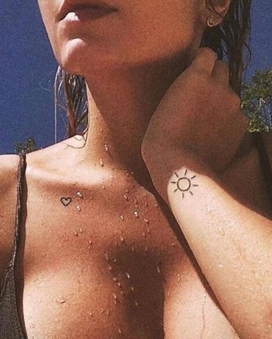 Moda Tatto sol e coração 