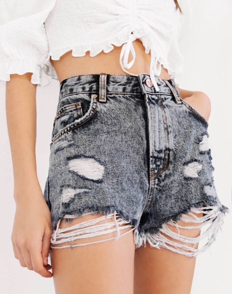 Moda Shorts denim con rotos