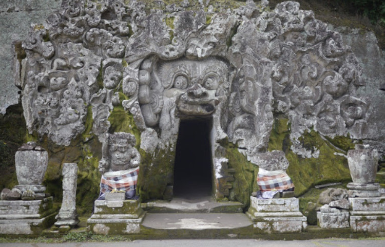 Lugar Goa Gajah