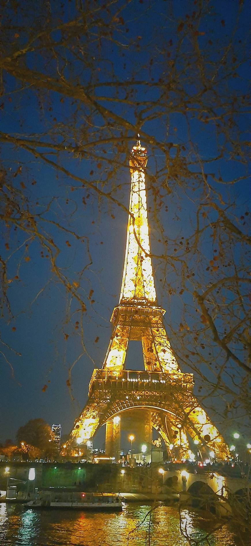 Place Torre Eiffel