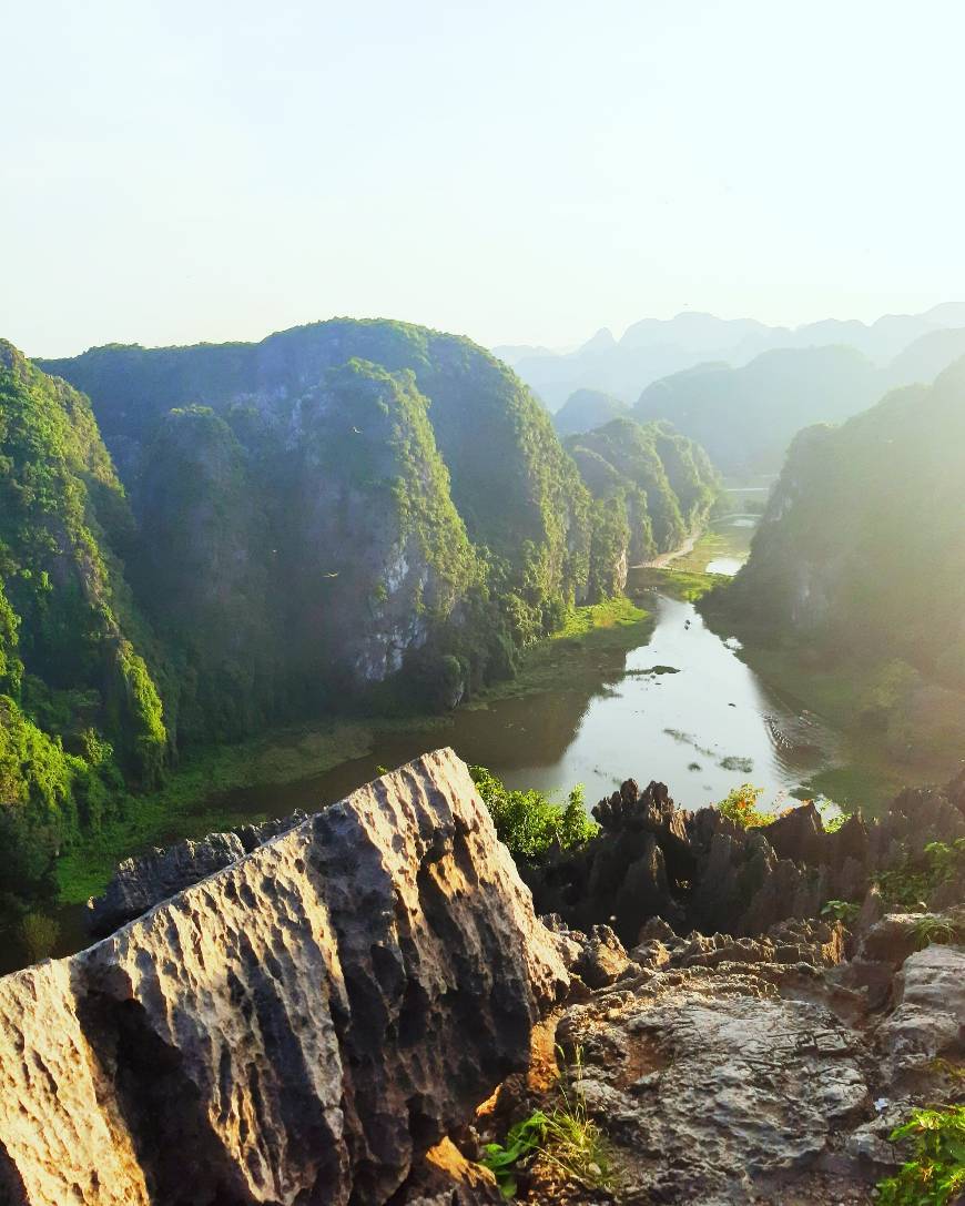 Lugar Ninh Bình