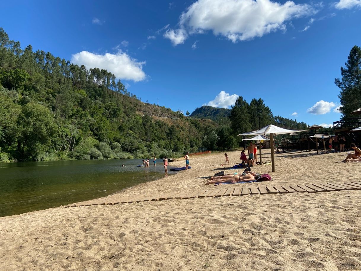 Place Praia Fluvial Janeiro de baixo