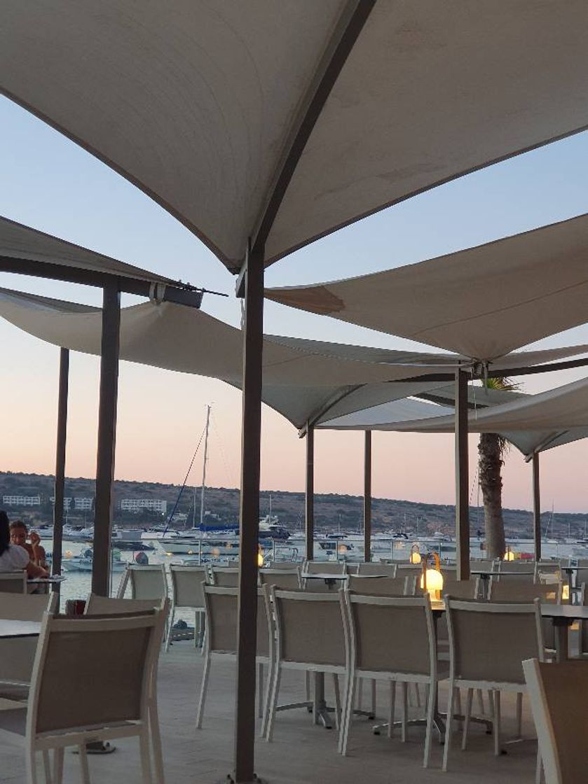 Place Blu Beach Club