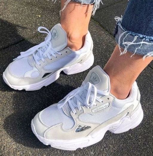 Adidas Falcon 