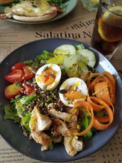 Salatina - Pastelaria & Brunch