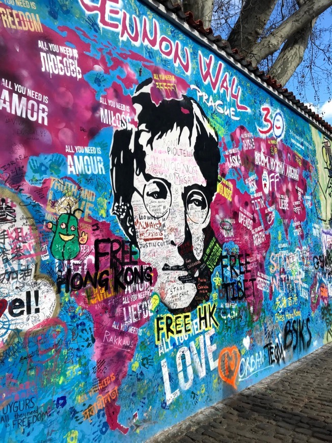 Lugar John Lennon Wall