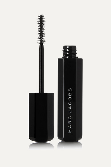 Product Marc Jacobs Beauty Velvet Noir