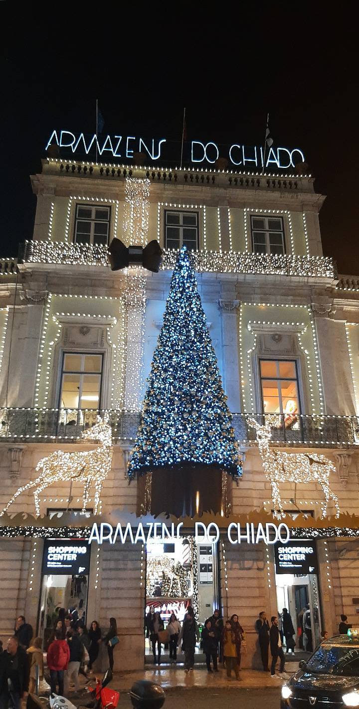 Lugar Armazéns do Chiado