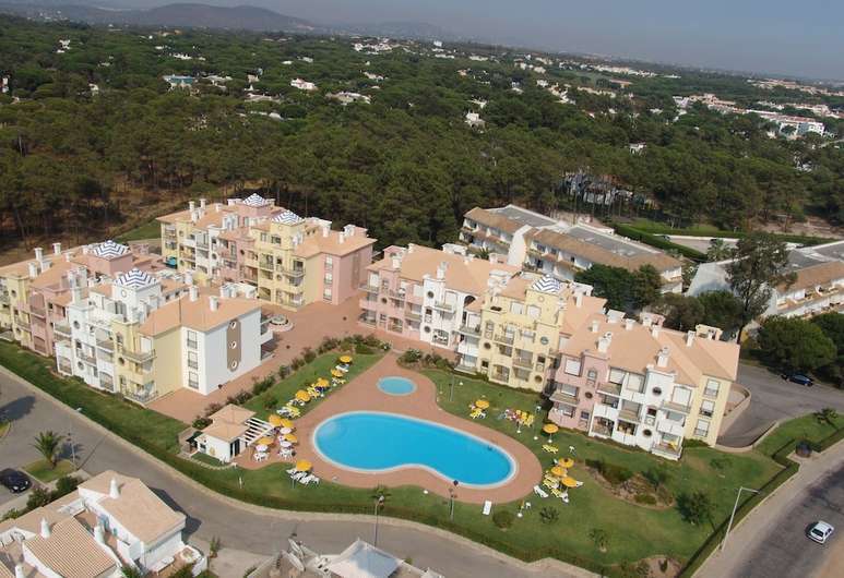 Lugar Eden Village - Apartments