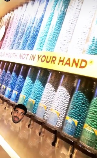 M&M STORE