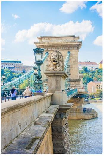 Place Puente de la Libertad