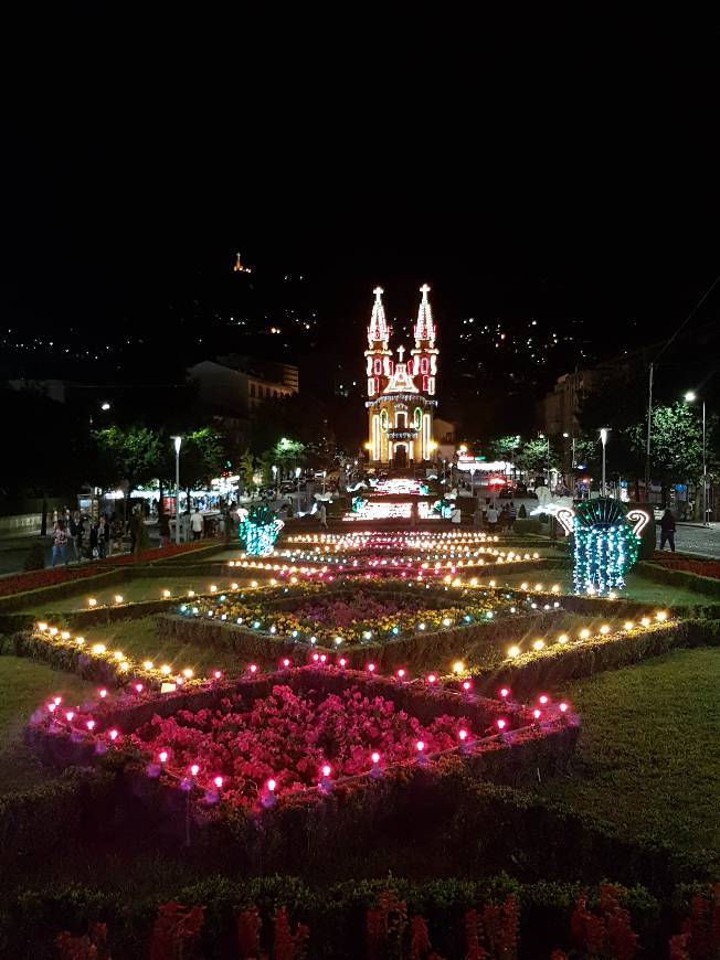 Lugar Largo de São Gualter