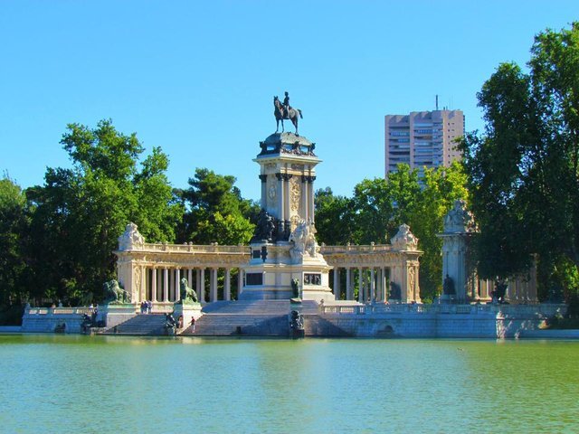 Lugar Parque de El Retiro