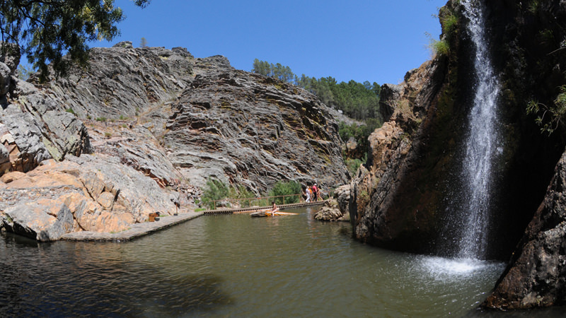 Lugares Piscina natural de Penha Garcia