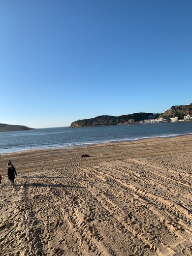 Praia de São Martinho do Porto