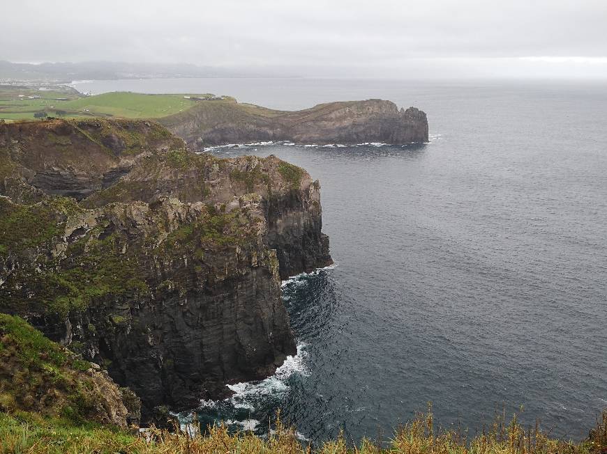 Place Clifs of rock's faces