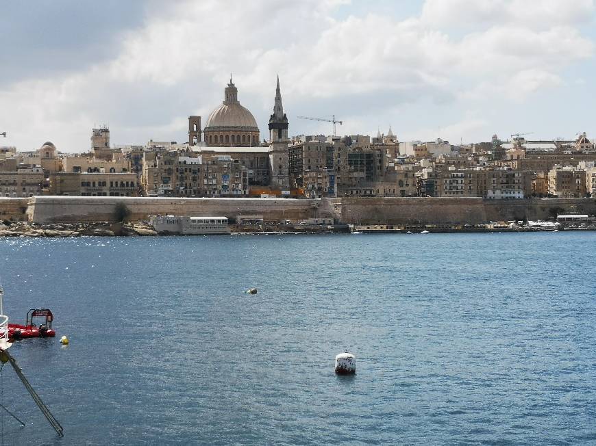 Place Fort Manoel: La Fortaleza Perfecta