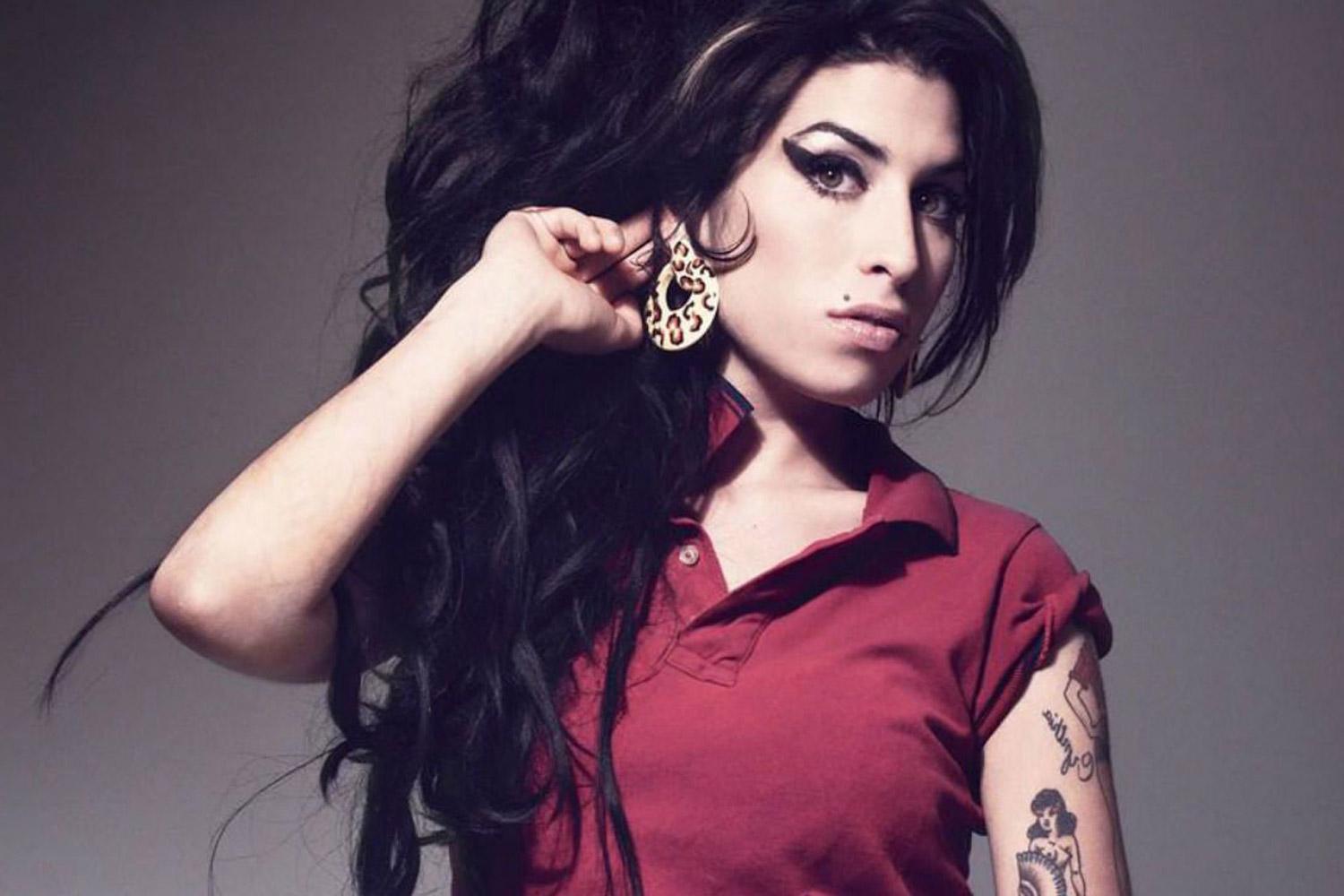 Social Amy Whinehouse 