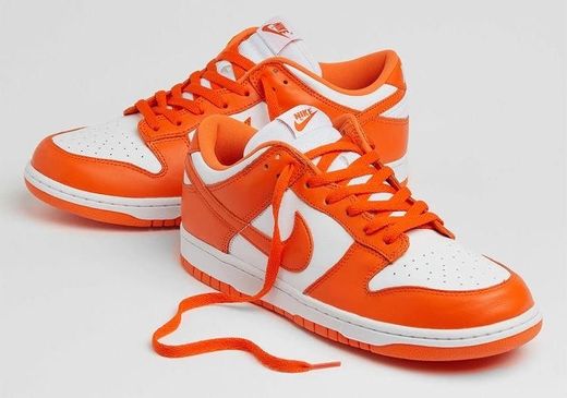 Nike dunk low orange 