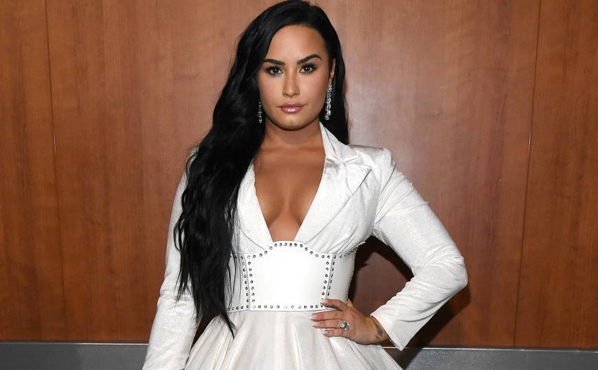 Social Demi Lovato 