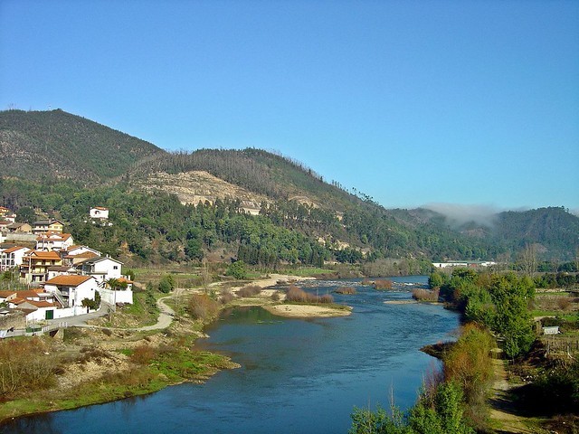 Place Río Mondego