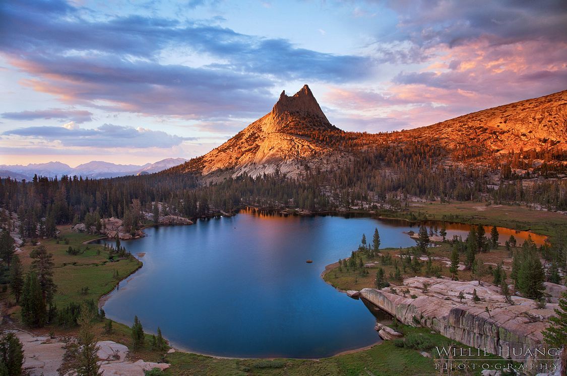 Place Upper Cathedral Lake