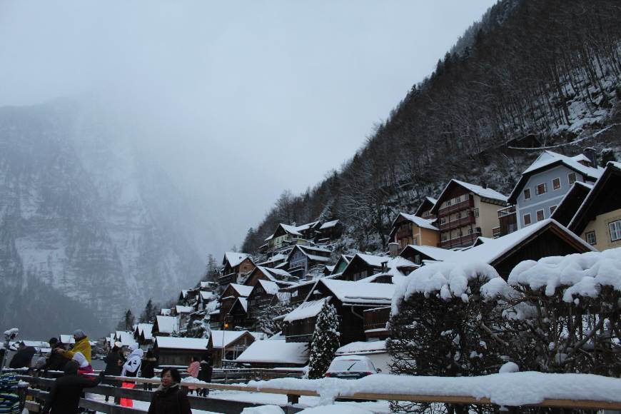 Lugar Classic Village Viewpoint / Houses Panorama