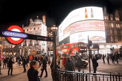 Piccadilly Circus