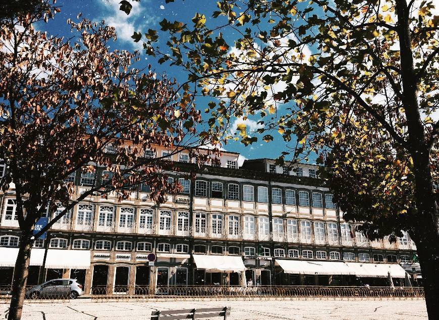 Place Toural
