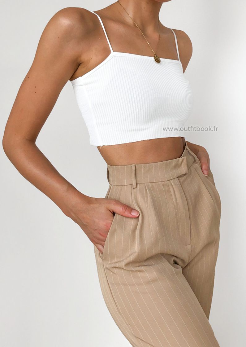 Moda Crop top with skinny straps in white - OUTFITBOOK 