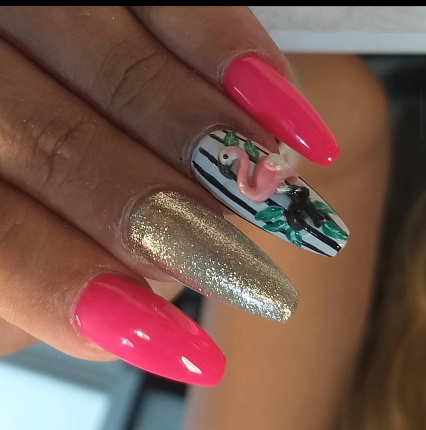 Places Flamingo Nails .