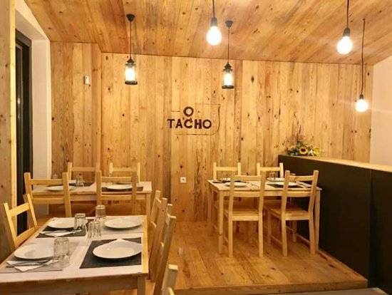 Restaurantes O Tacho