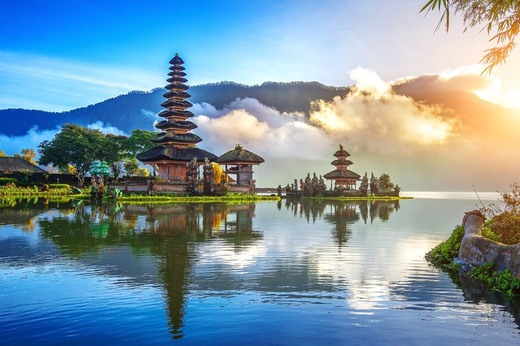 Bali Indonesia | Best Travel Guide for Hotels, Villas, Spas & Activities