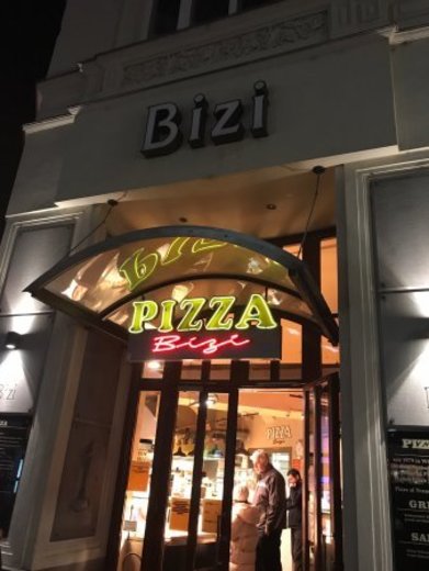 Pizza Bizi